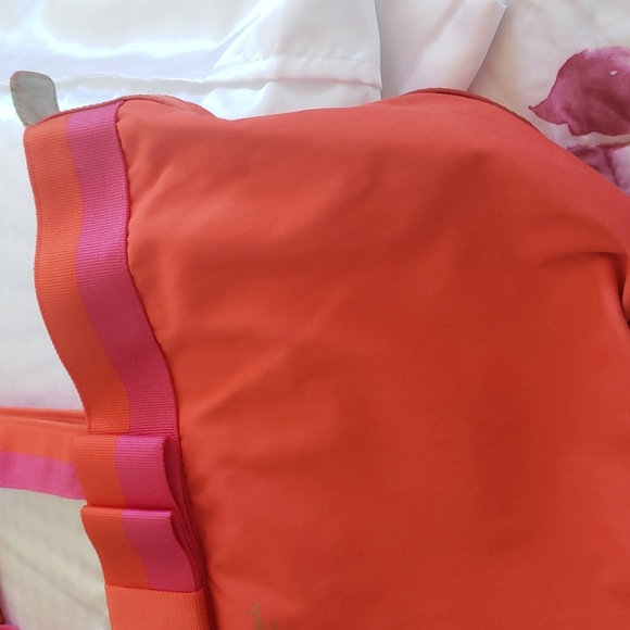 KATE SPADE TRAVEL BAG - Picture 5 of 16